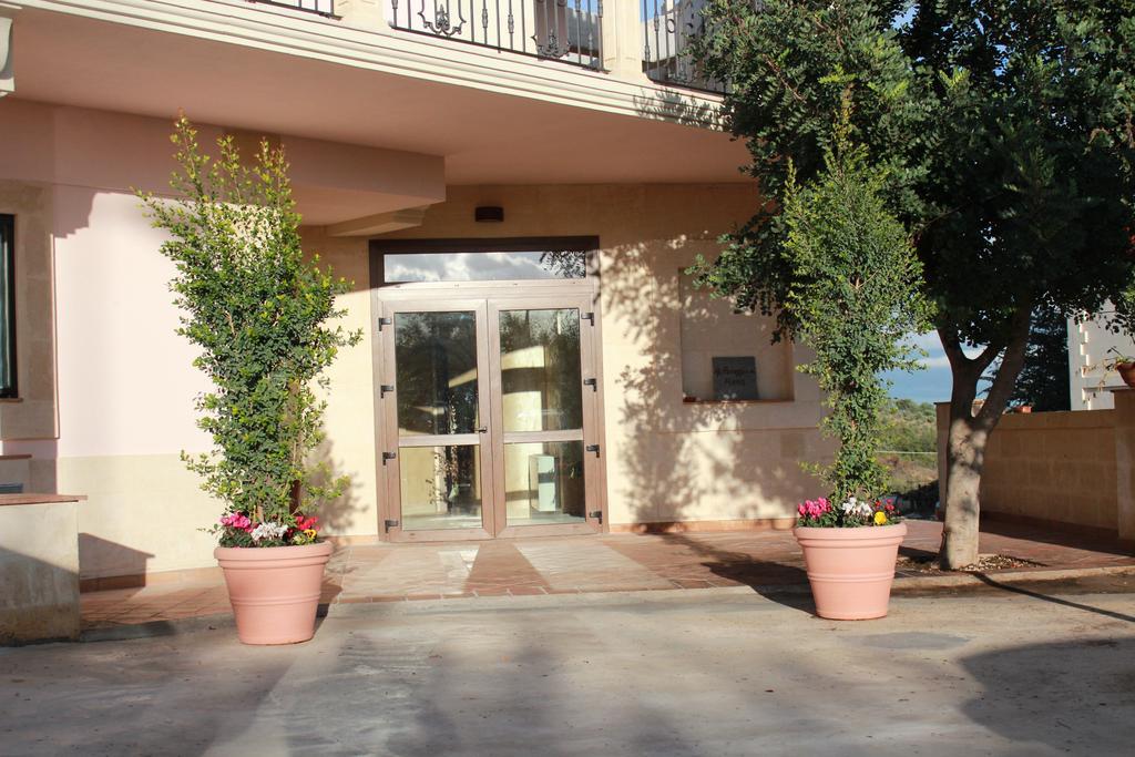 Agriturismo Al Passaggio Di Pirro Villa Miglionico Eksteriør bilde