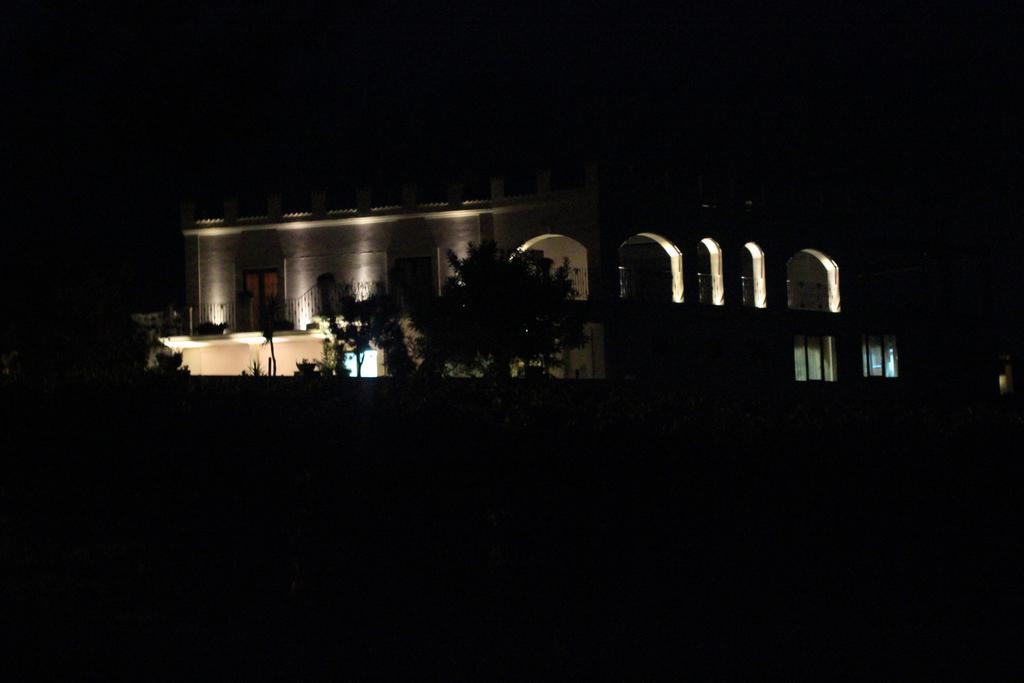 Agriturismo Al Passaggio Di Pirro Villa Miglionico Eksteriør bilde