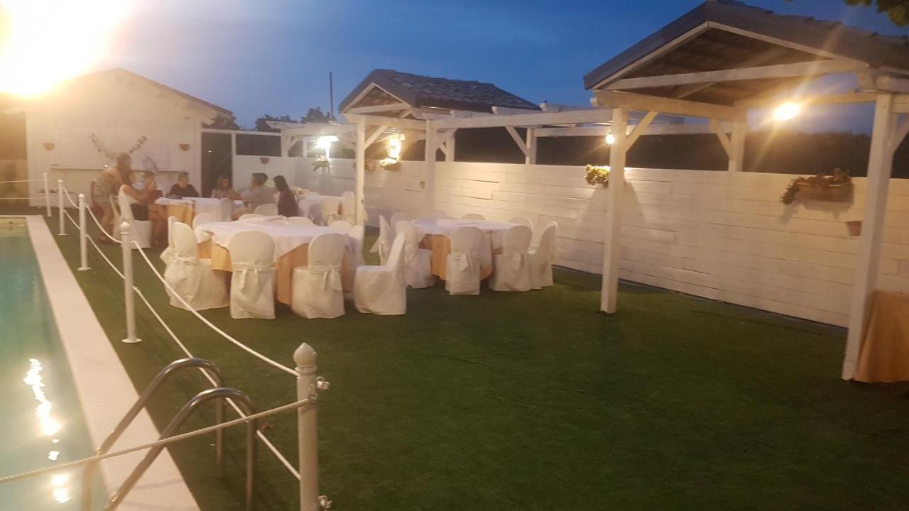 Agriturismo Al Passaggio Di Pirro Villa Miglionico Eksteriør bilde